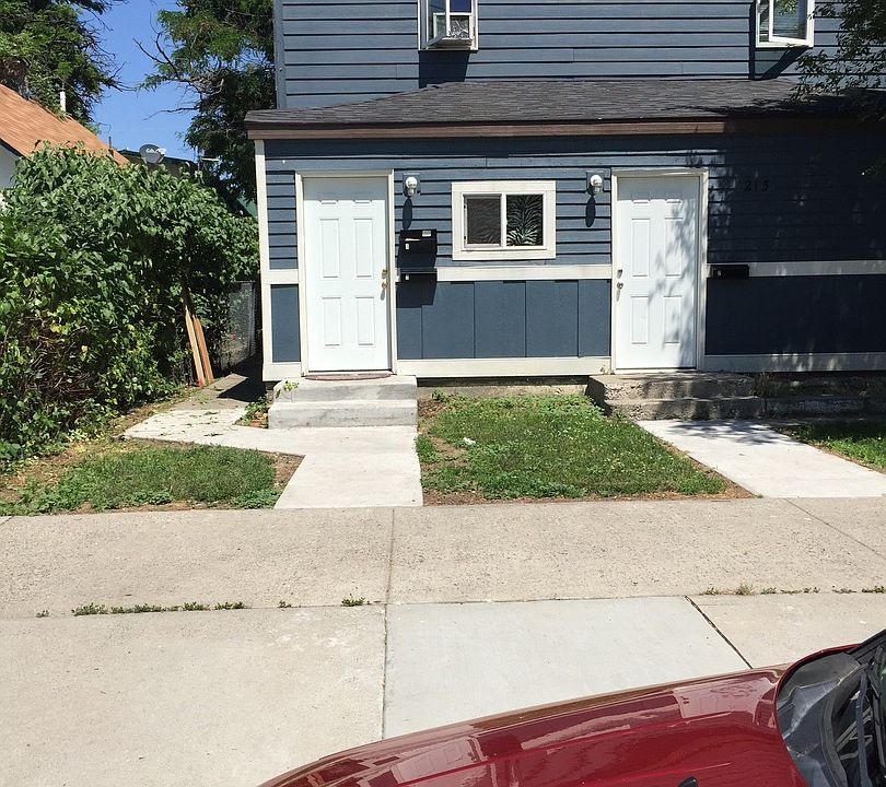 1st image of 213 S 28th St #3