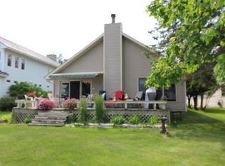 1339 Maybelle Ave, Grayling, MI 49738