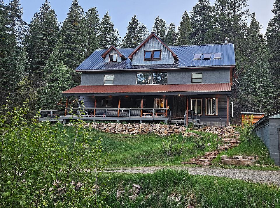 2nd image of 555 Trew Creek Dr