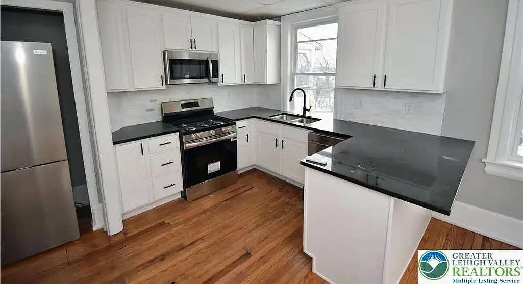 1 bed, $1,650 — Photo 1