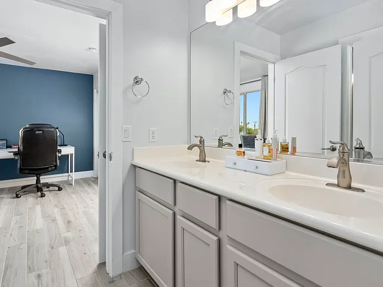 3830 E 3rd St #3102 — Photo 18