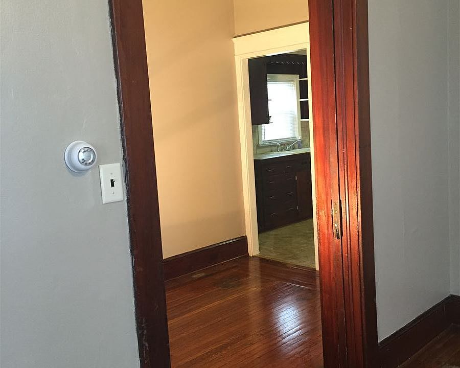 Slide-In Door Living Room to Hall Way Area