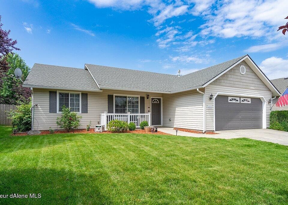 1st image of 453 N Brushwood Ct