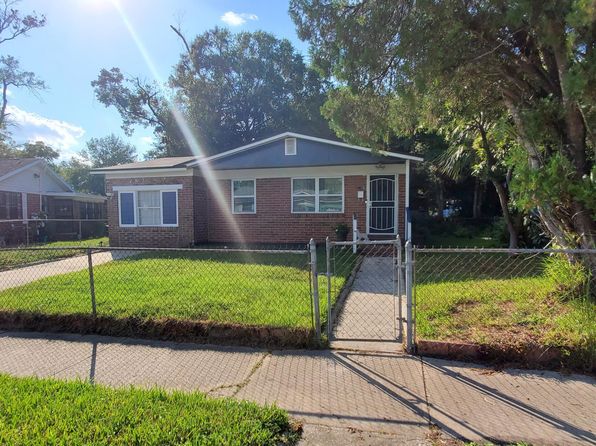 1718 Seminary St