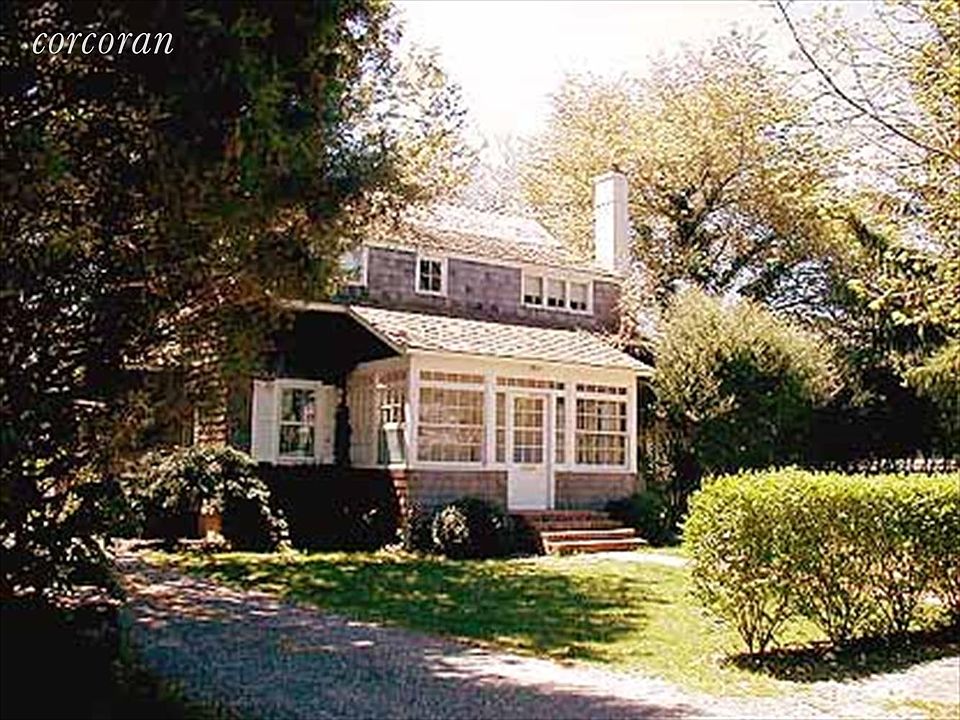 1st image of 9 Davids Ln