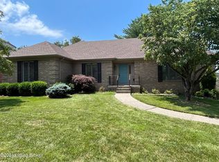 32 Autumn Hill Ct, Prospect, KY 40059