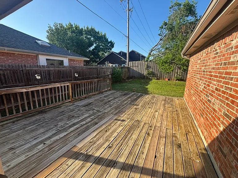 8728 Elbe Trl — Photo 18