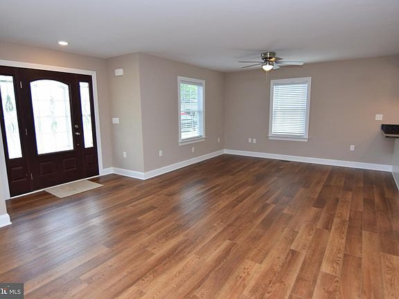 4th image of 508 N Bradford St