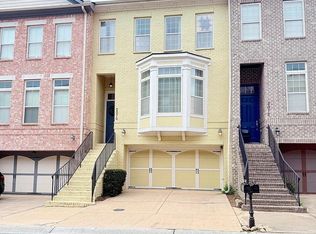 2070 Callaway Ct NW, Atlanta, GA 30318