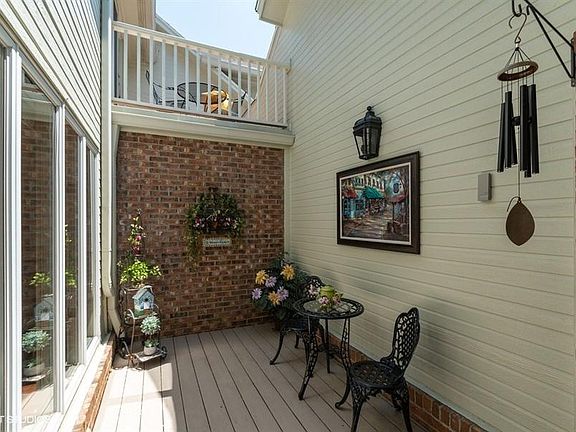 4th image of 1023 Hardwick Dr