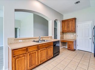126 Hyltin St, Hutto, TX 78634