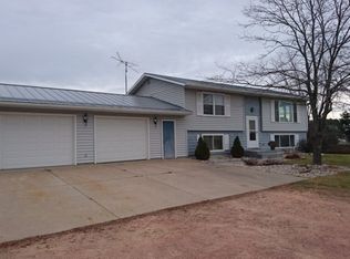 10104 Townline Rd, Wausau, WI 54403