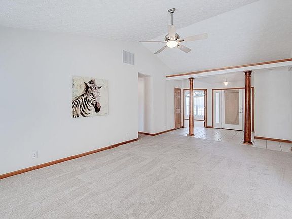2nd image of 4113 Regal Valley Dr