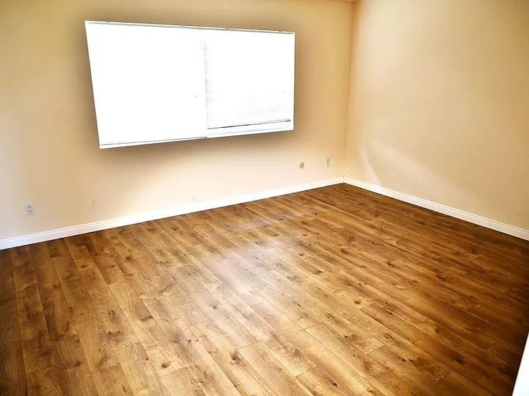1533 S Del Mar Ave #K — Photo 19