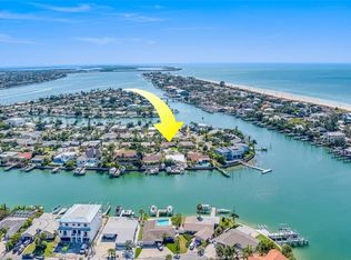 180 N Tessier Dr, Saint Pete Beach, FL 33706