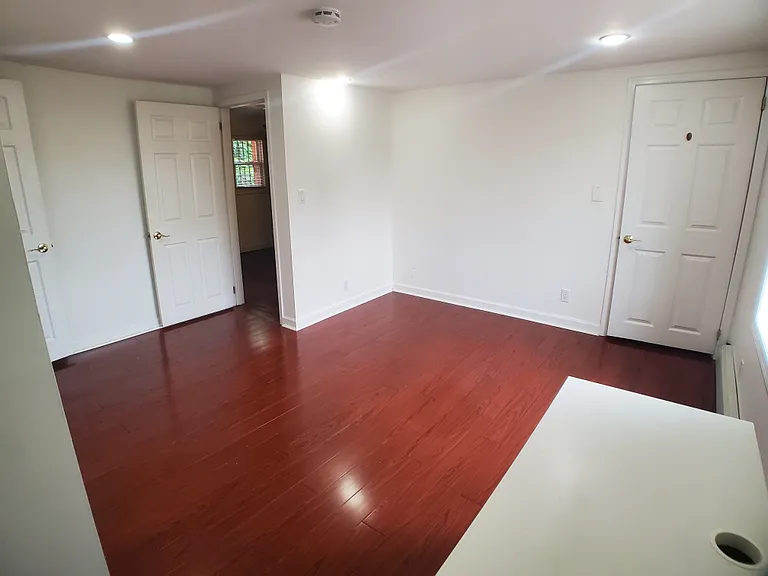 1117 148th St — Photo 23