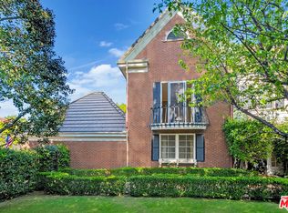 12386 Ridge Cir, Los Angeles, CA 90049