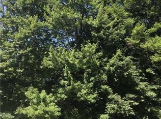 1155 Woodbend Rd, Ravenna, OH 44266