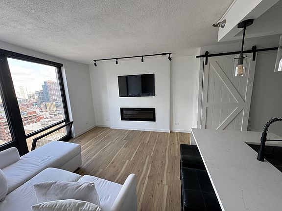 3rd image of 440 N Wabash Ave APT 3101