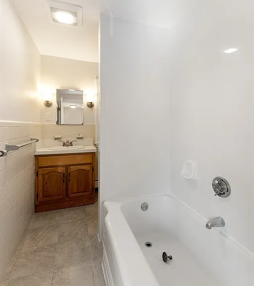 37 Cedar St #37 — Photo 21