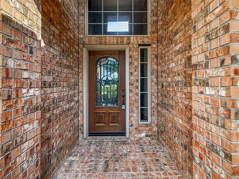4603 Western Brook Dr — Photo 2