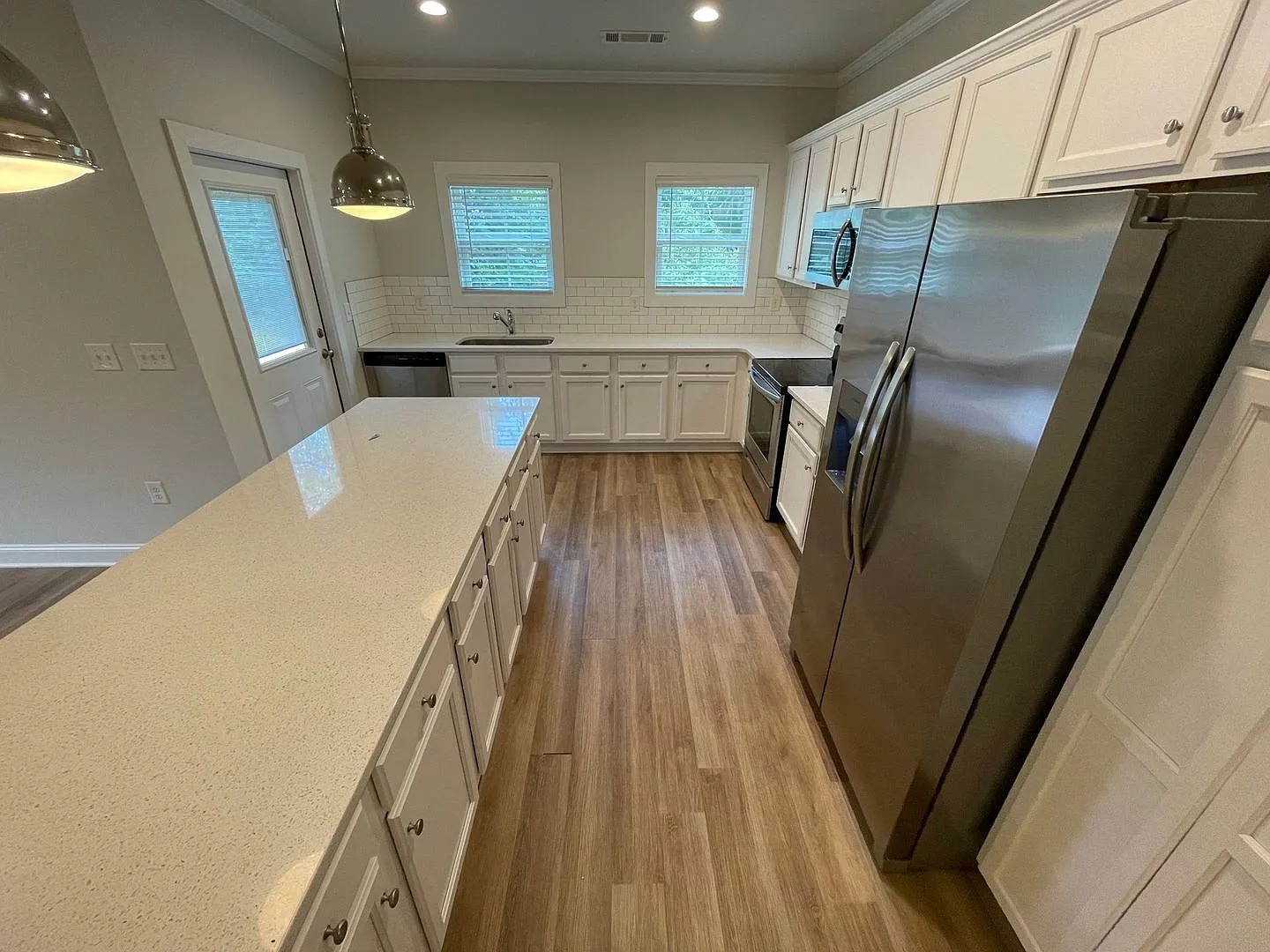 Pre-Leasing For August 9th 2027! — Photo 4