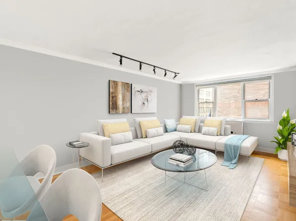 139 East 33rd Street image 2 of 6