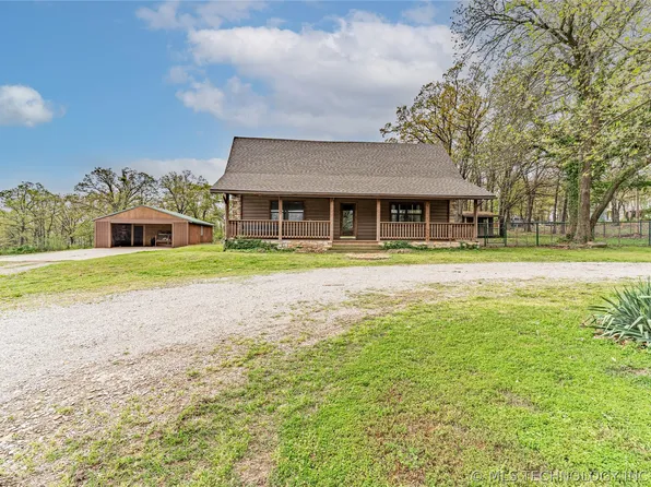 1376 Skyline Dr, Pawhuska, OK 74056