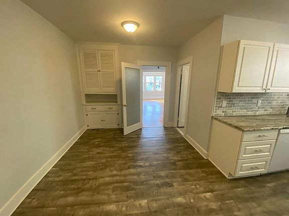 2nd image of 79 Devon St Floor 2