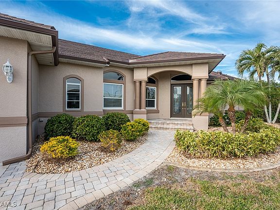2nd image of 3911 Crooked Island Dr