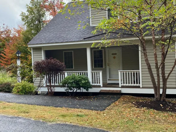 9521 Mountainside Dr, Hancock, MA 01237