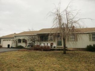 433 Buttolph Dr, Middlebury, VT 05753