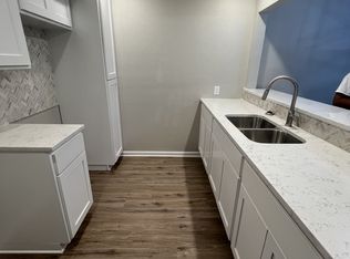 700 S Sims Ave #11267248, Bryan, TX 77803