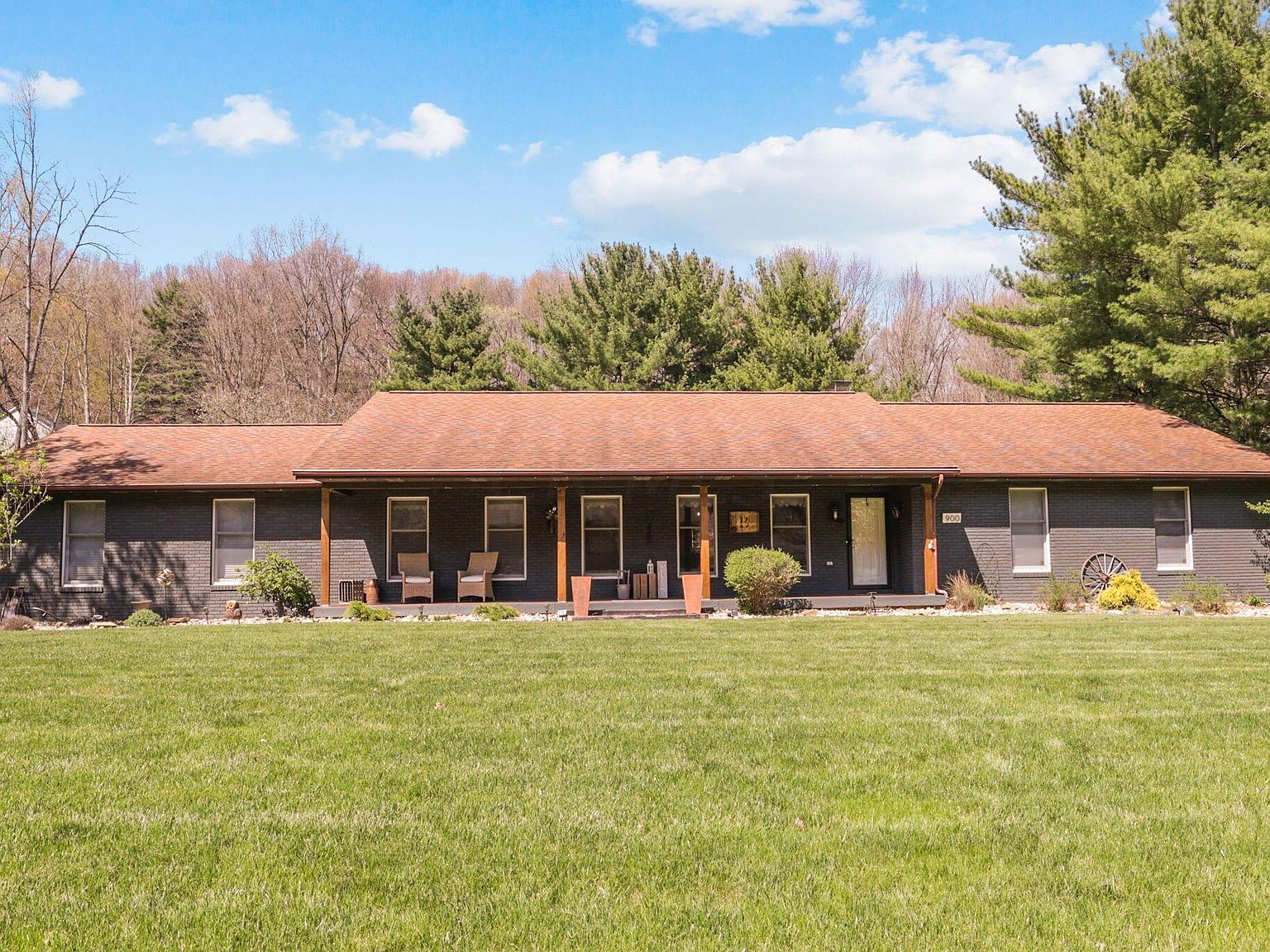 900 Hillside Dr, Newark, OH 43055 | Zillow