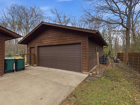 2nd image of 13111 Timberlane Dr