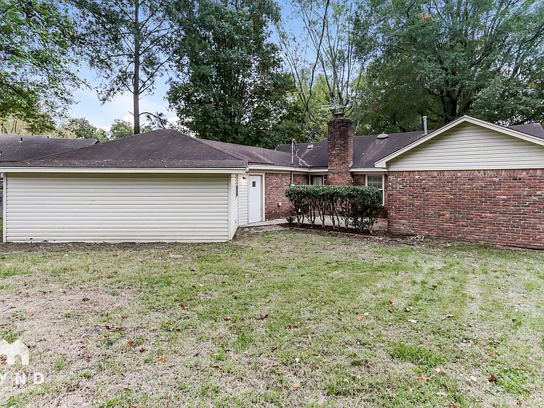 1176 Cedar Cir S — Photo 16