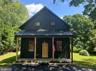 711 Grove Ave, Mohnton, PA 19540