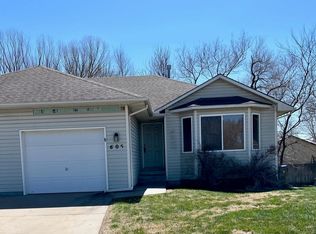 605 Autumn Ridge Ct, Andover, KS 67002