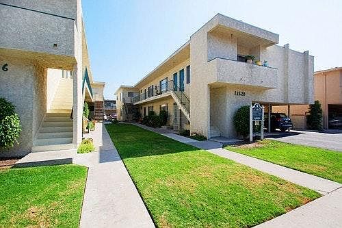 2nd image of 12620 Caswell Ave APT 6