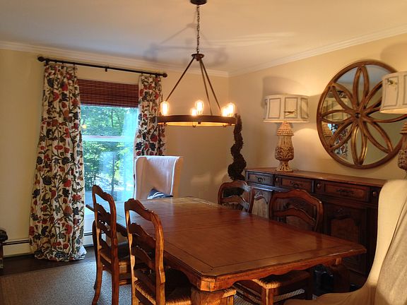 3rd image of 233 W Woodland Dr