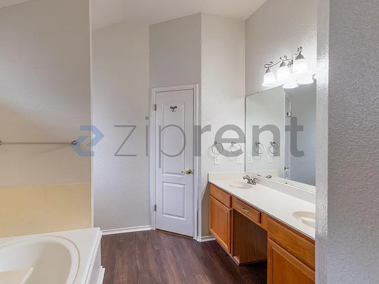 20808 Pacers Gait Ln — Photo 13