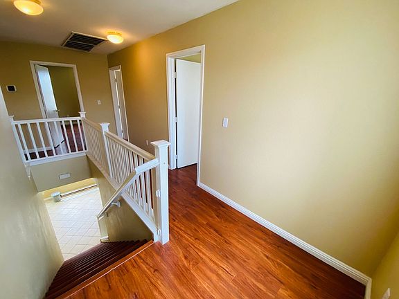 5th image of 2500 Living Rock St