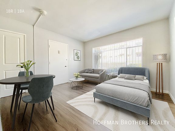 4th image of 1661 N Bronson Ave #7
