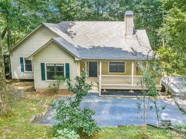 526 Whetstone Gap Rd, Lake Toxaway, NC 28747