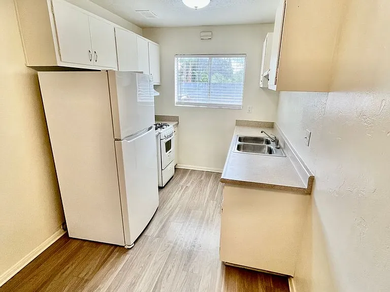 12529 Oak Knoll Rd — Photo 7