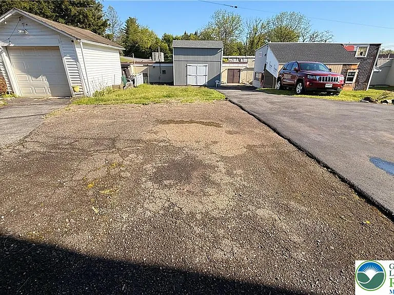 2125 Northampton St — Photo 15