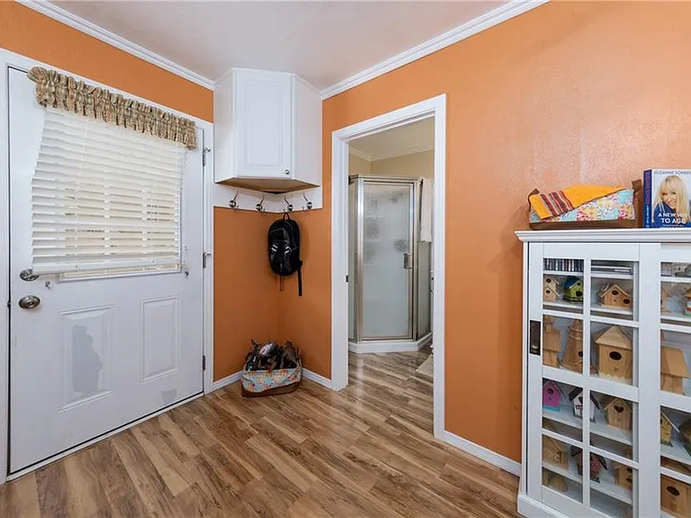 33518 Colorado St — Photo 4