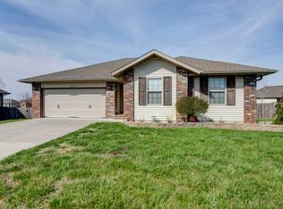 303 Ashton Ave, Clever, MO 65631