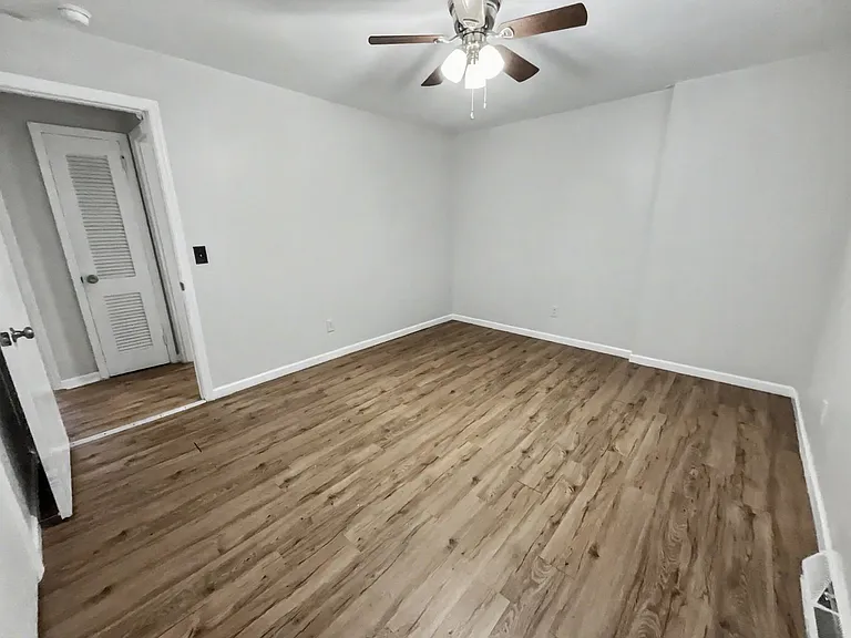 1813 Walker Ave — Photo 10