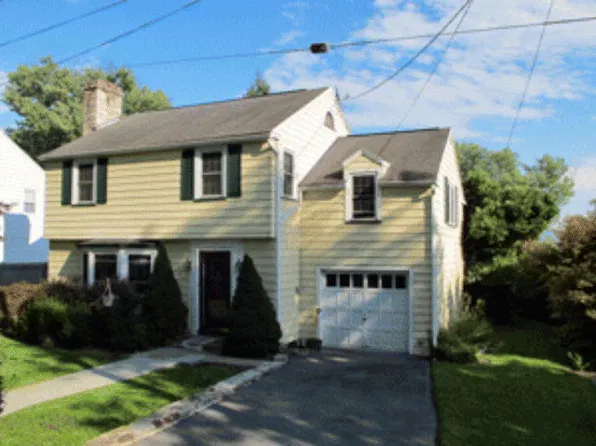 2017 Highland Ave, Huntingdon, PA 16652